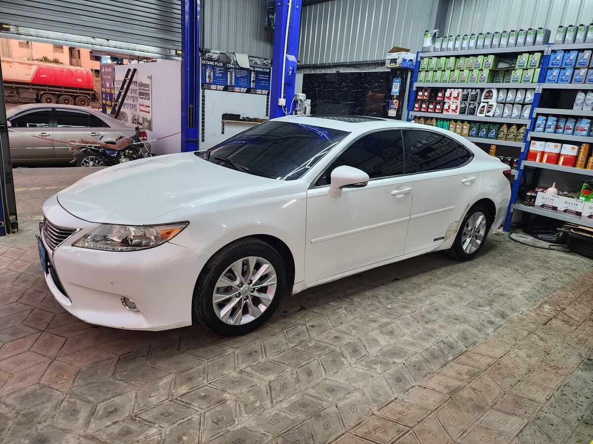 لكزس ES بعد الصيانة